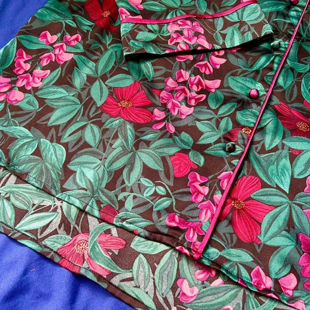 Ann Taylor Dark Green, Pink Tropical Floral Pajama Set, Size M - Picture 7 of 15